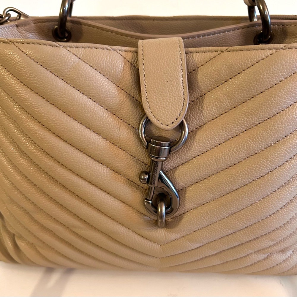 Like New Rebecca Minkoff Quilted Leather Shoulder Bag in a Blush/Taupe Color. - Picture 2 of 10